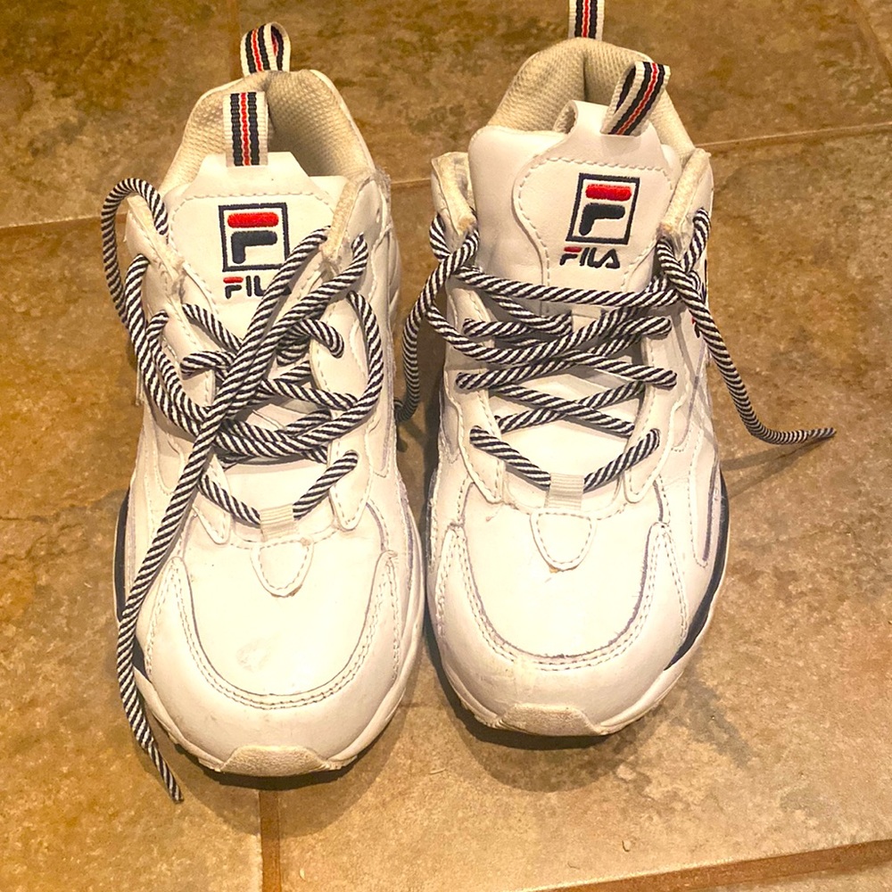 White runners!